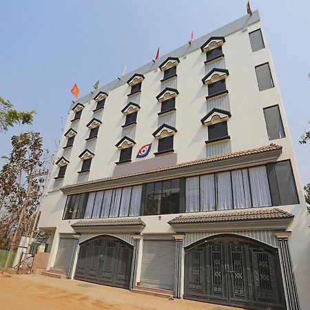 Super Capital O Sai Jagannath Hotel Khandagiri Kültér fotó
