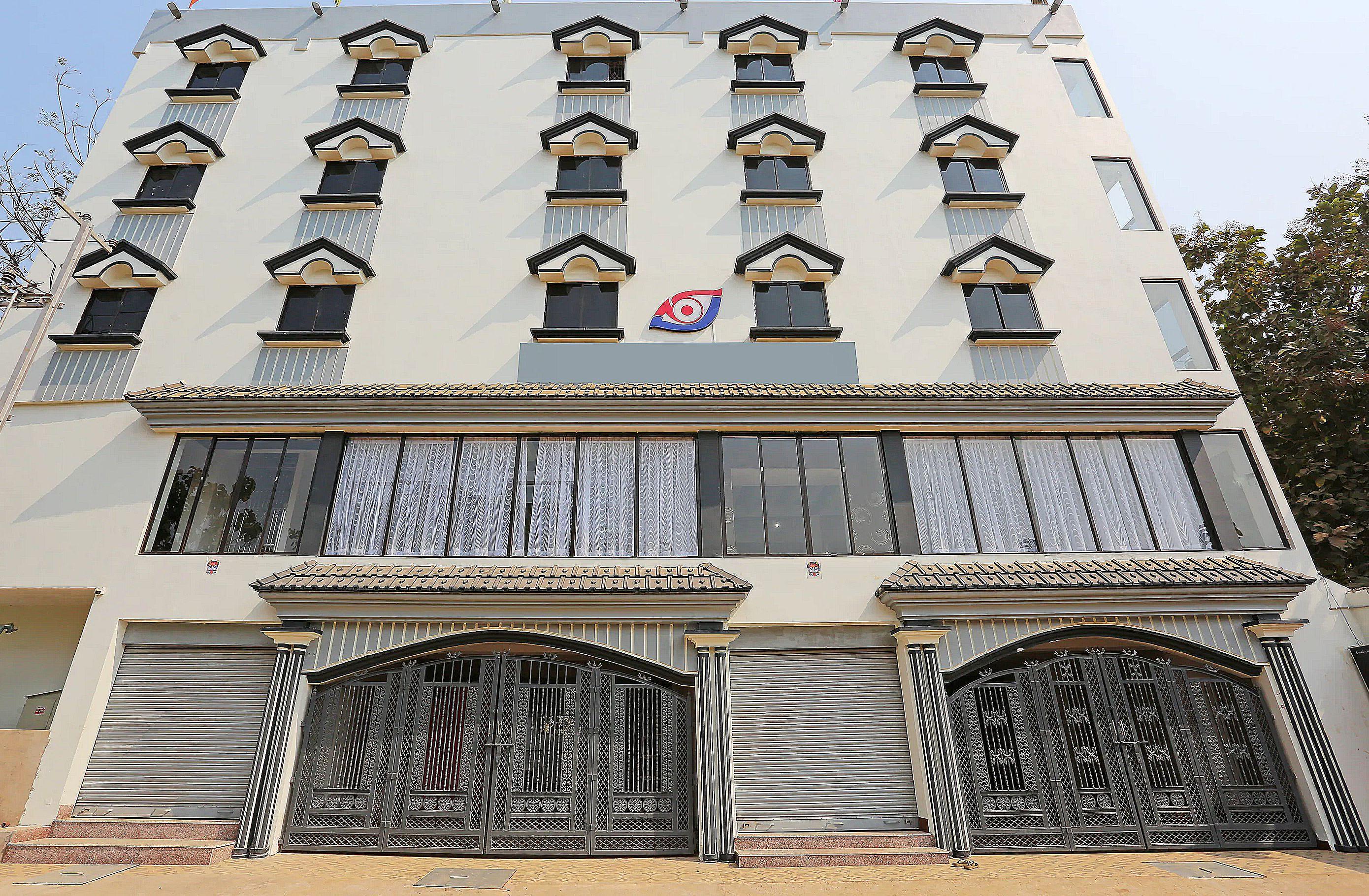 Super Capital O Sai Jagannath Hotel Khandagiri Kültér fotó