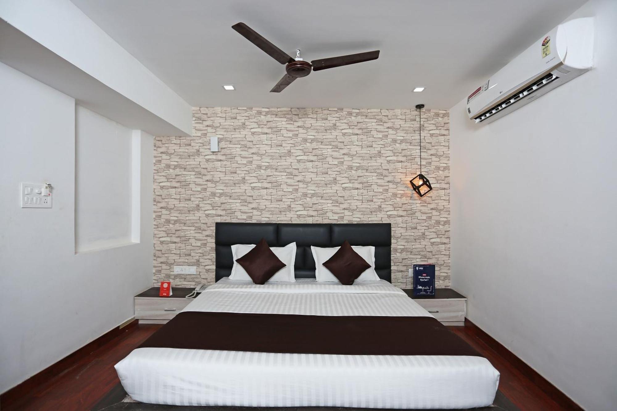 Super Capital O Sai Jagannath Hotel Khandagiri Kültér fotó